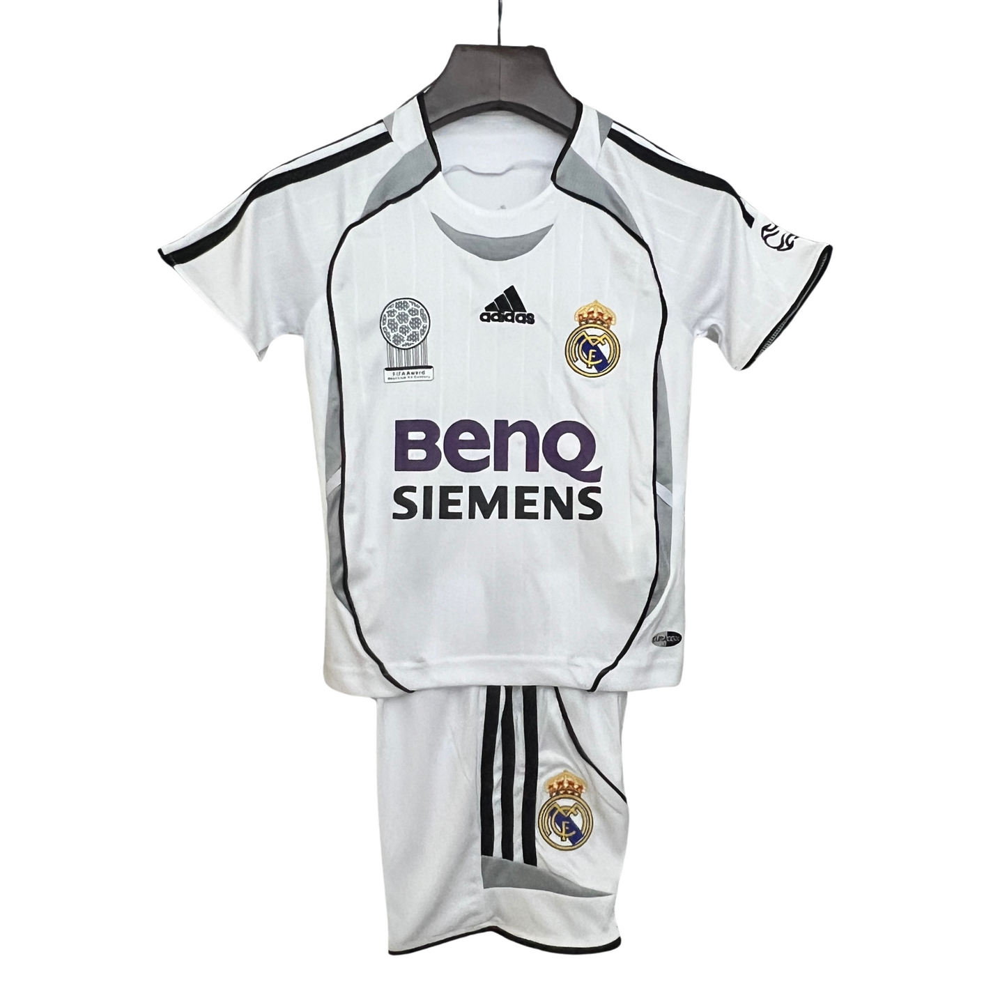 Kit Real Madrid I 06/07 Kids