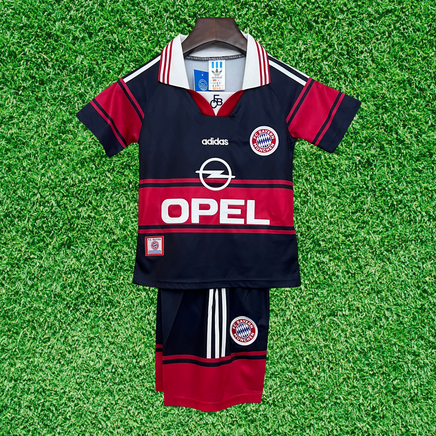 Kit Bayern Munich I 97/99 Kids