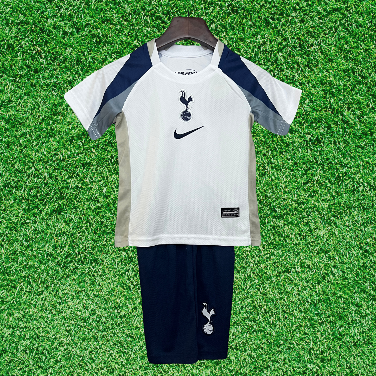 Kit Tottenham Hotspur I 25/26 Kids