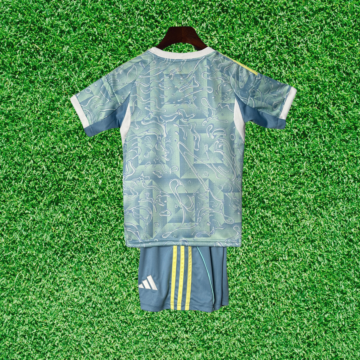 Kit Juventus II 25/26 Kids