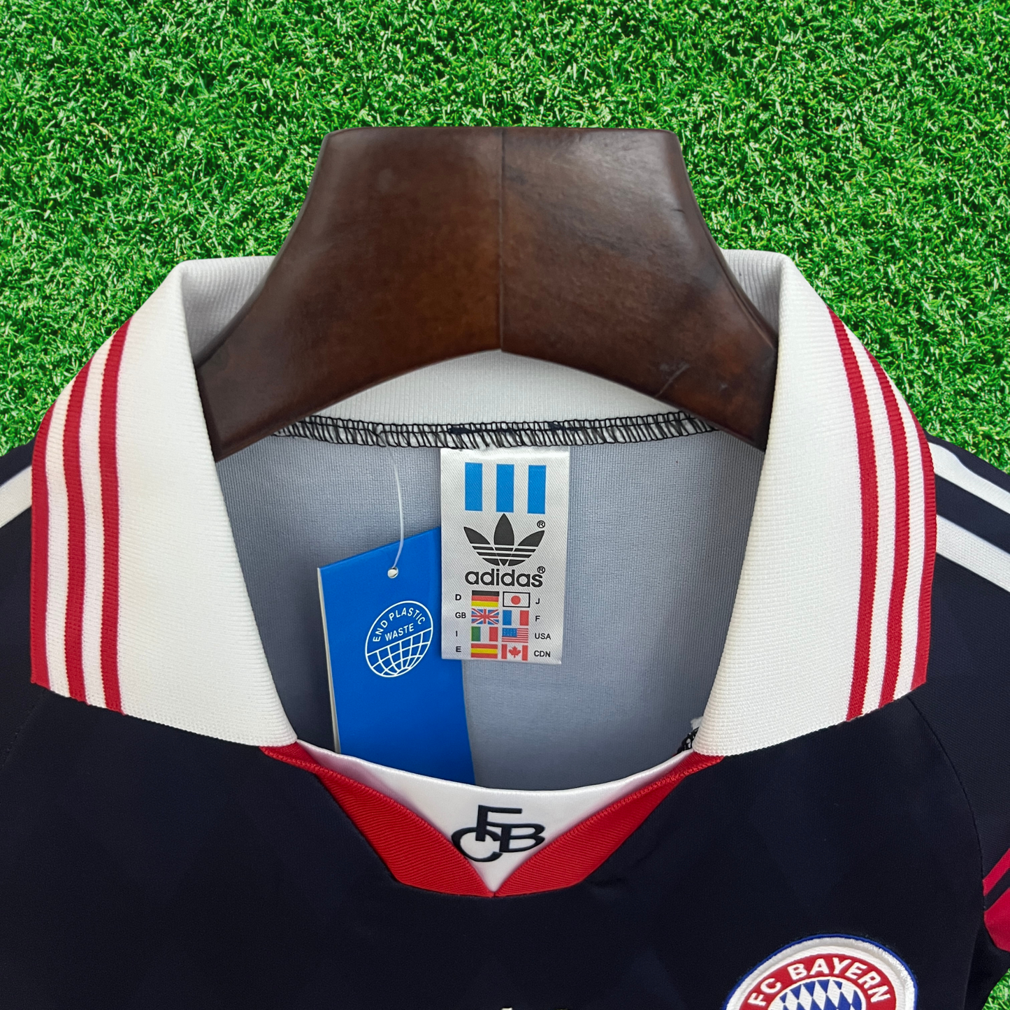 Kit Bayern Munich I 97/99 Kids