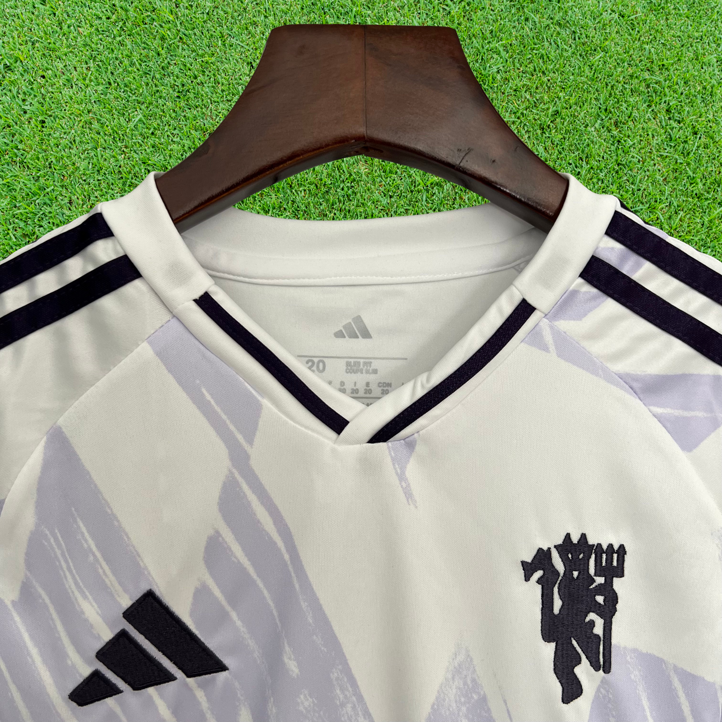 Kit Manchester United II 25/26 Kids