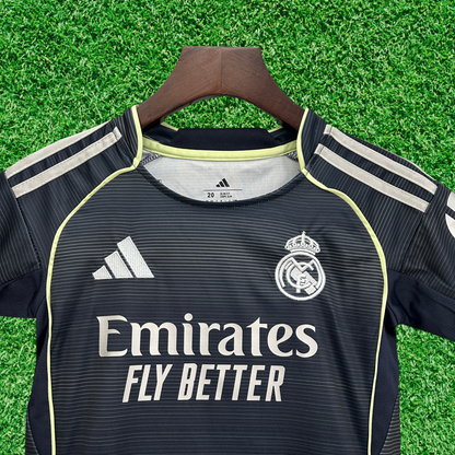 Kit Real Madrid II 25/26 Kids