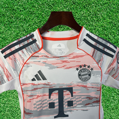 Kit Bayern Munich II 25/26 Kids