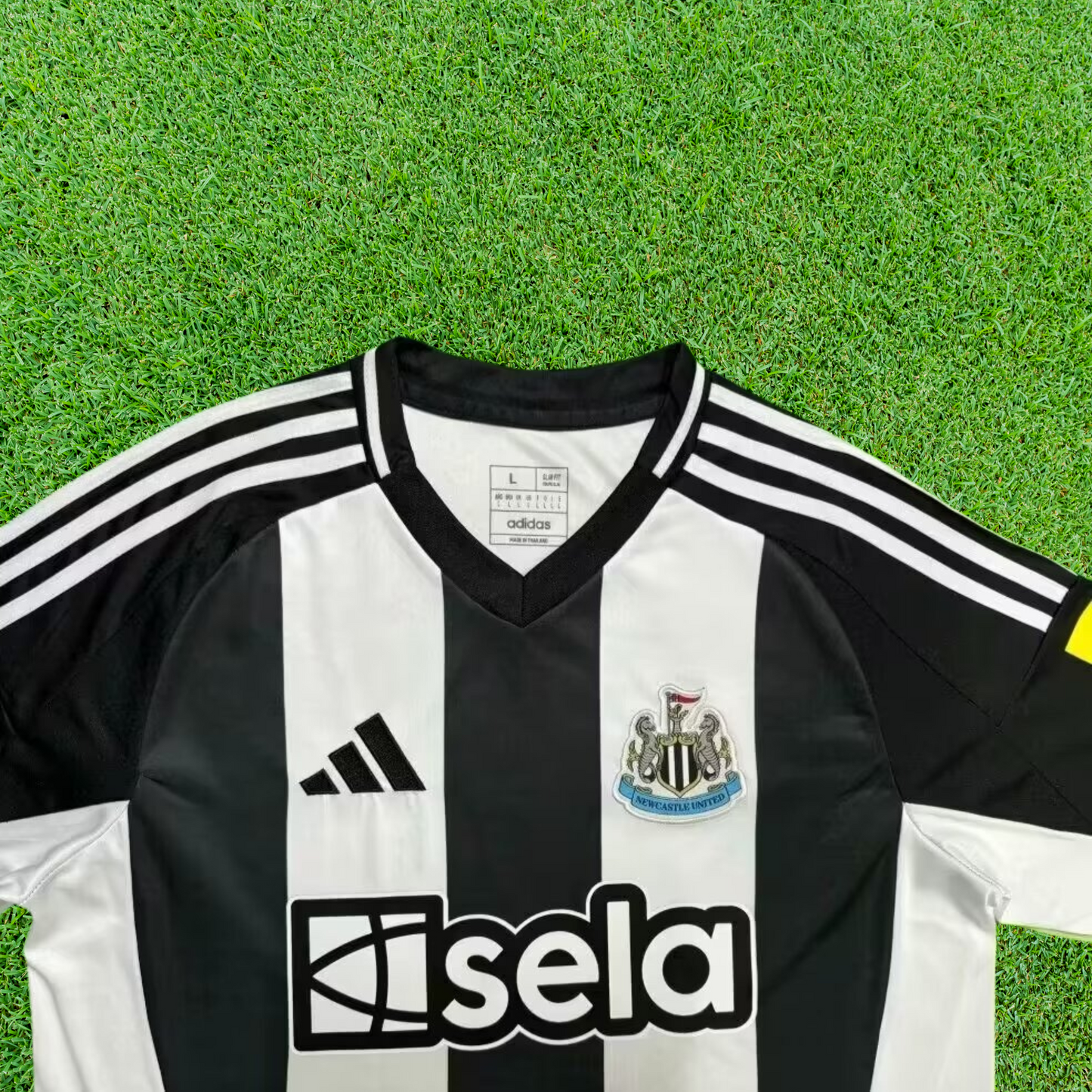 Shirt Newcastle United I 24/25 Fan Version