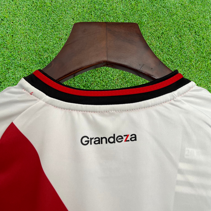 Kit River Plate I 25/26 Kids