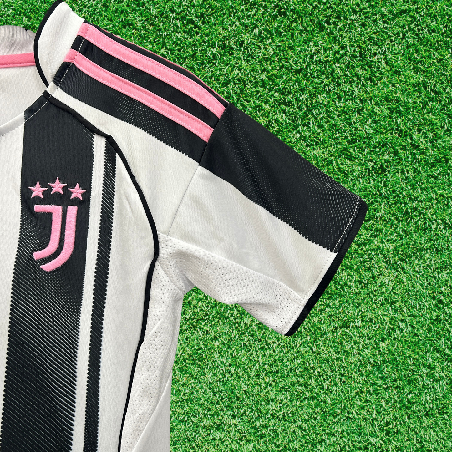Kit Juventus I 25/26 Kids