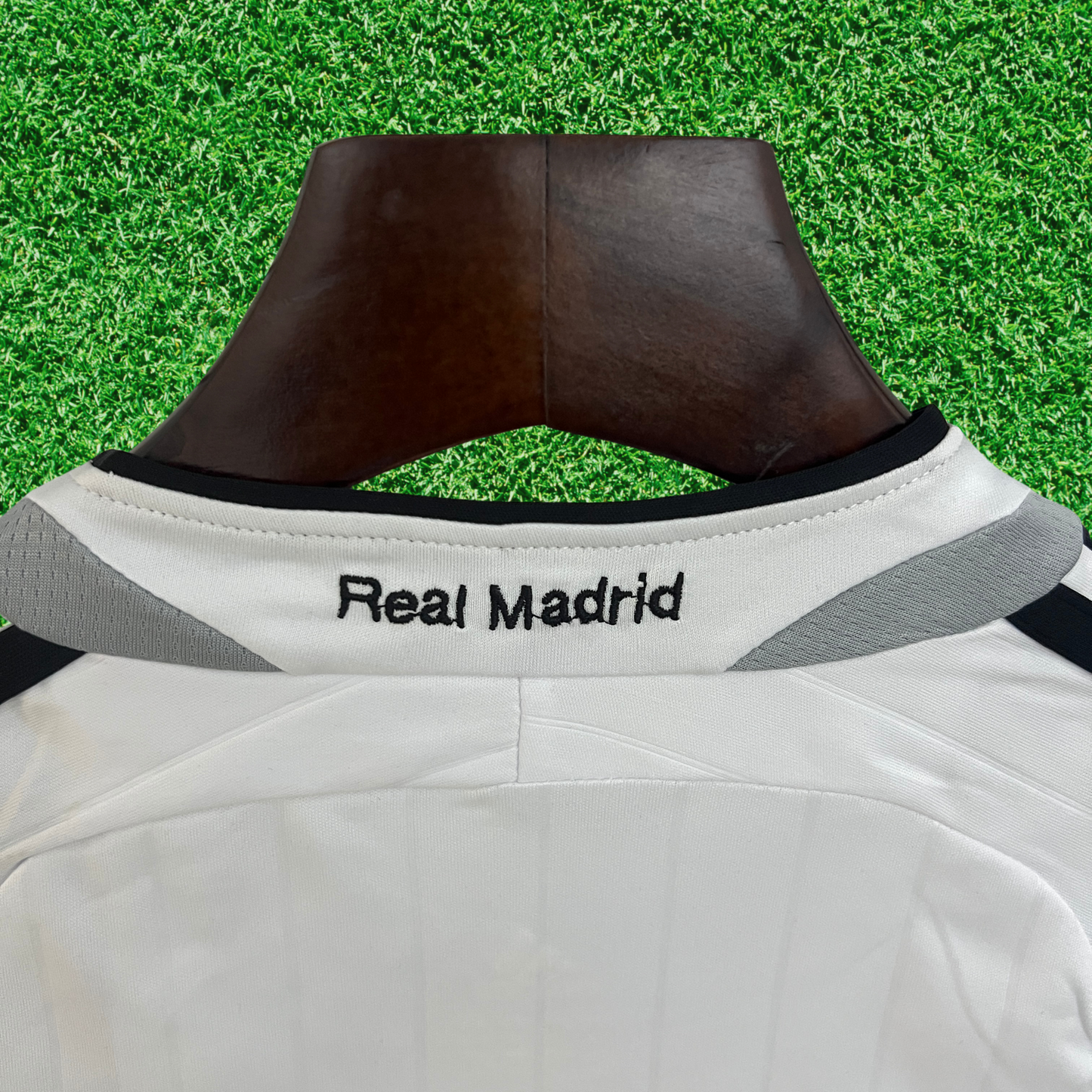 Kit Real Madrid I 06/07 Kids