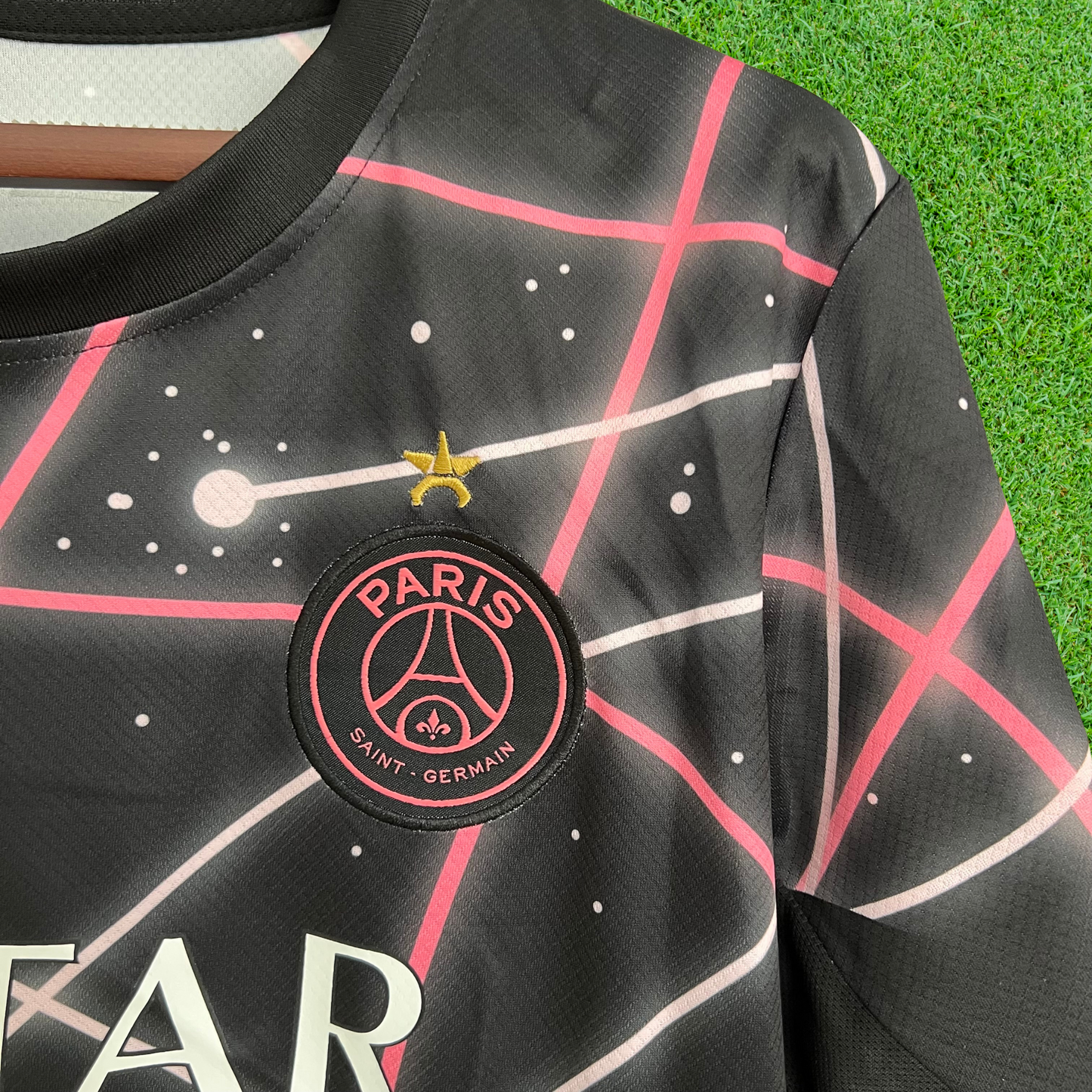 Shirt Paris Saint-Germain F.C (PSG) Pré-Jogo 25/26 Fan Version