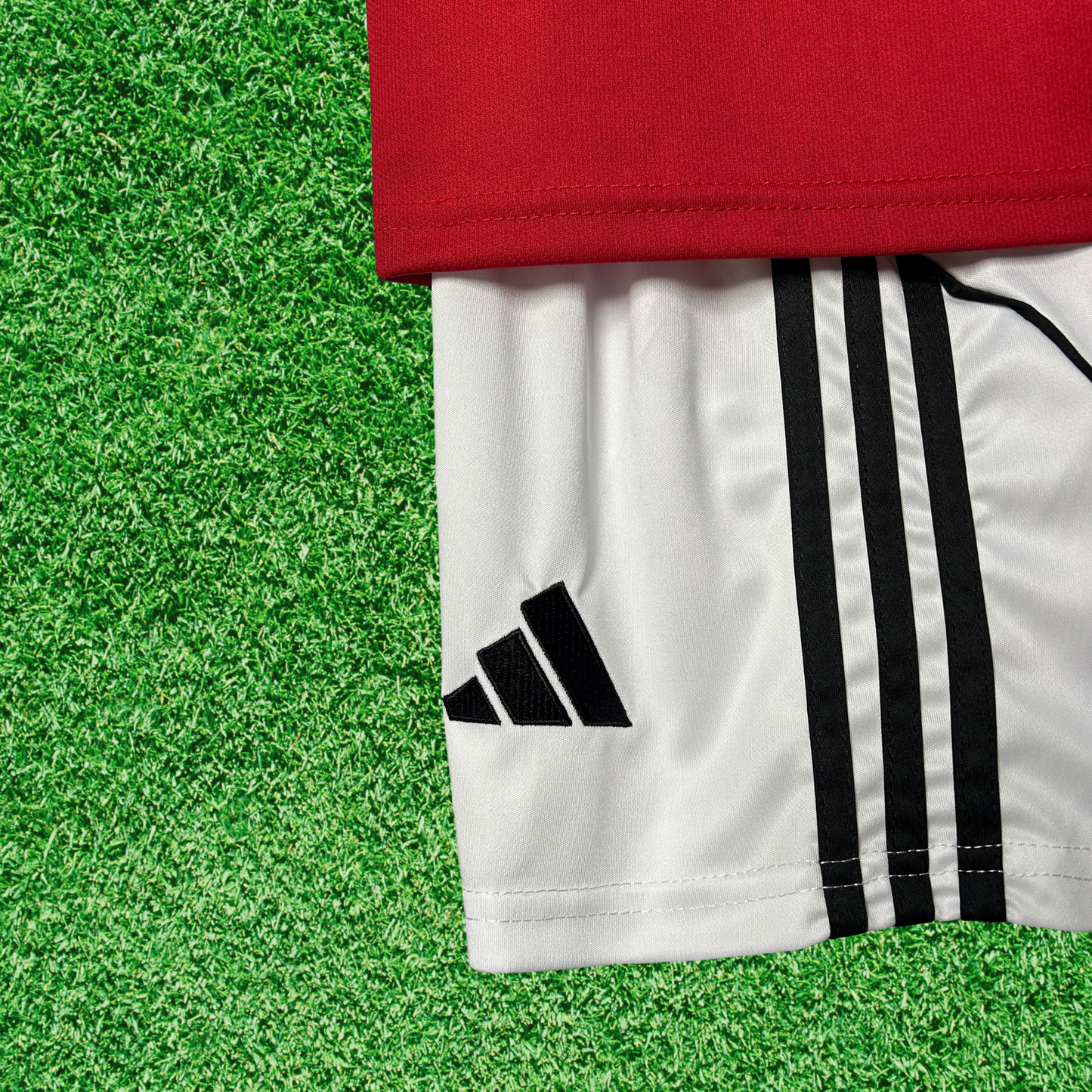 Kit Manchester United I 25/26 Kids