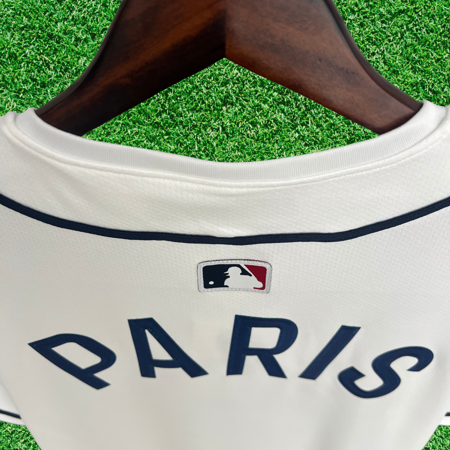 Shirt Paris Saint-Germain F.C (PSG) MLB Collab 25/26 Retro