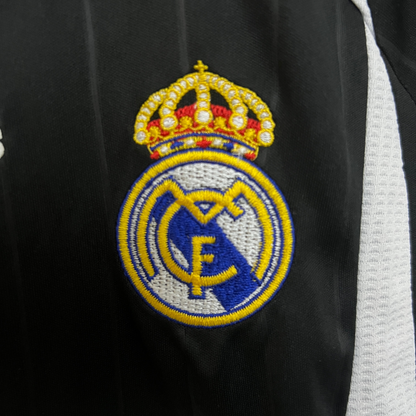 Kit Real Madrid II 06/07 Kids