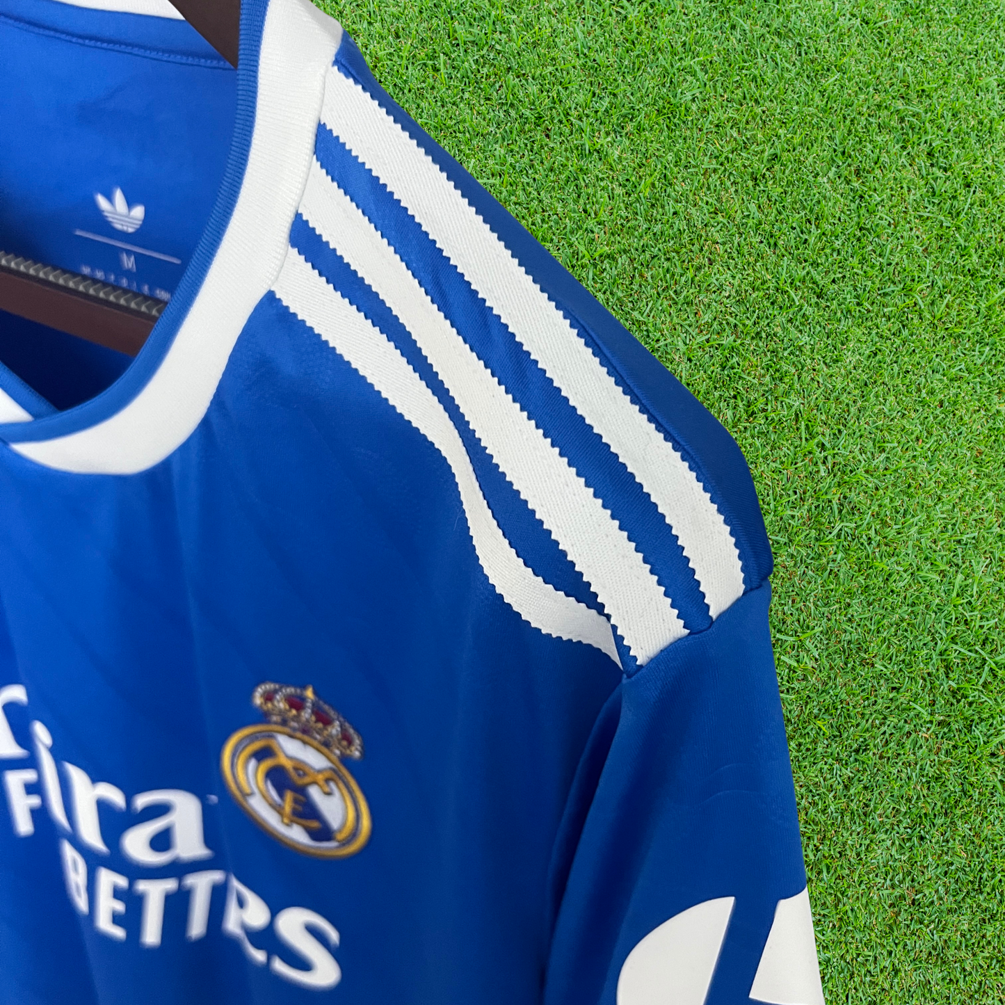 Shirt Real Madrid III 25/26 Fan Version