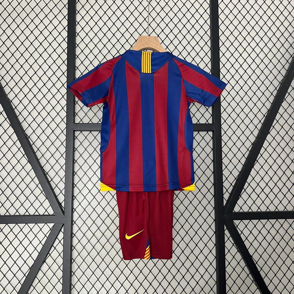 Barcelona Retro 05/06 Infantil | Free Shipping + Keychain Gift